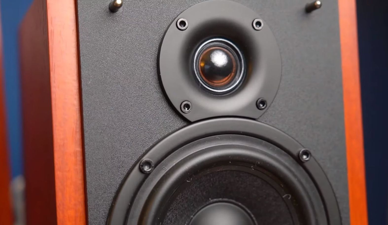 Edifier R1700BT Review – HiFiReport